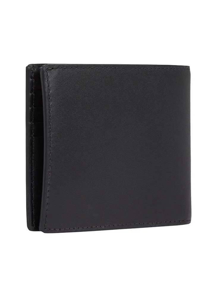 كالفن كلاين Essential Sleek Bifold Wallet