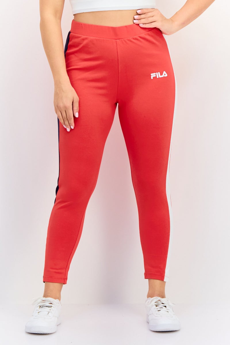 FILA سراويل رياضية نسائية للياقة البدنية، حمراء - Image 1