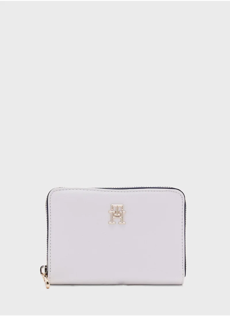 TOMMY HILFIGER Essential Medium Clutch