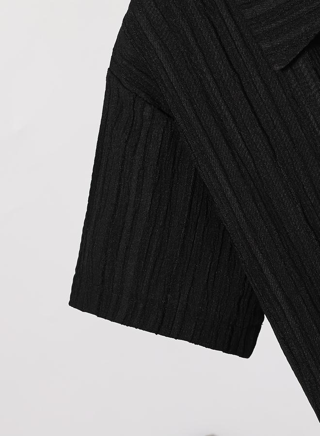 تايك تو قميص بتفاصيل بارزة الملمس مع أزرار - Image 4