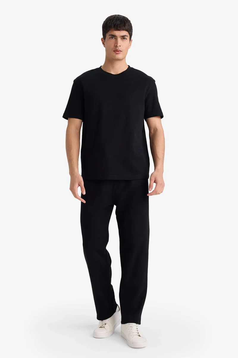 ديفاكتو Short Sleeve T-Shirt