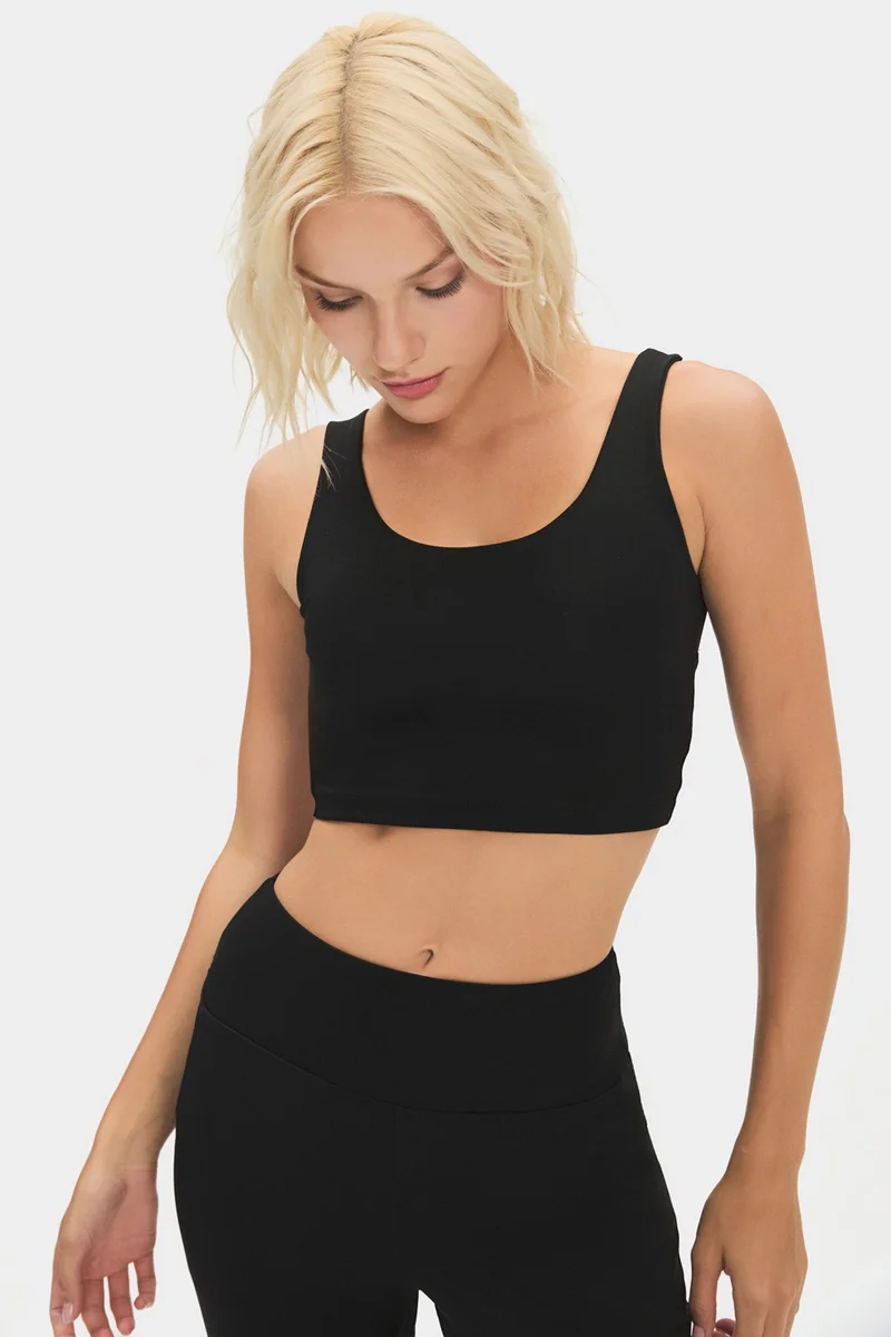 JOYSTAR Women's Black Lightly Supported Back Detailed Covered Sports Bra