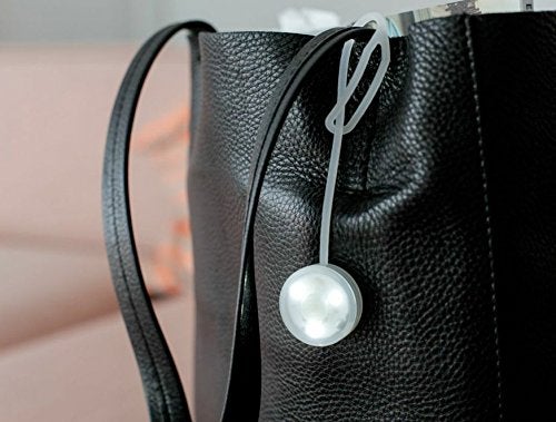 KIKKERLAND Kikkerland FL38 Silicone Purse Light  - Image 4