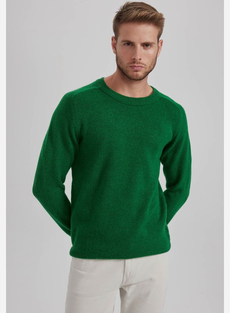 DeFacto Essential Crew Neck Sweater - Image 2