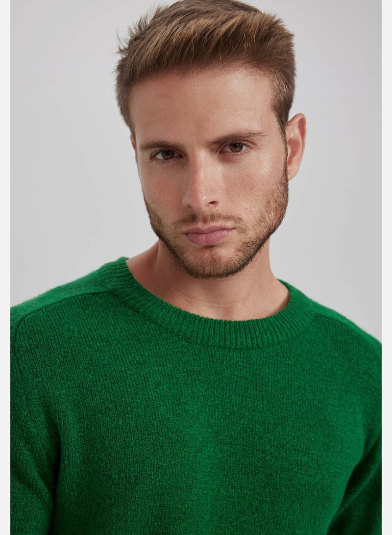 DeFacto Essential Crew Neck Sweater - Image 4