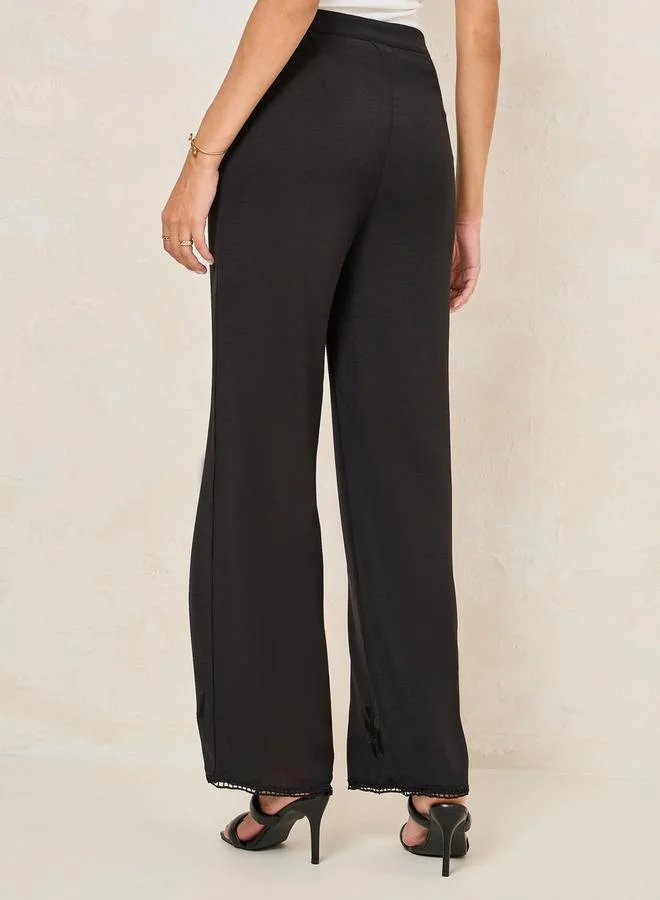 Styli Embroidery Detail Straight Fit Pants