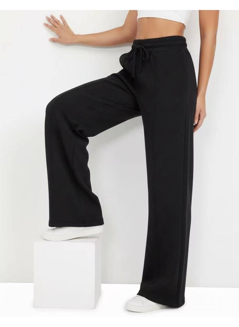 بنطلون ميلتون وايد ليج رياضي حريمي خصر عالي مزين بخط – بنطال نسائي خامة ميلتون مريحة، قصة واسعة عصرية، مناسب للخروجات والكاجوال - Image 4