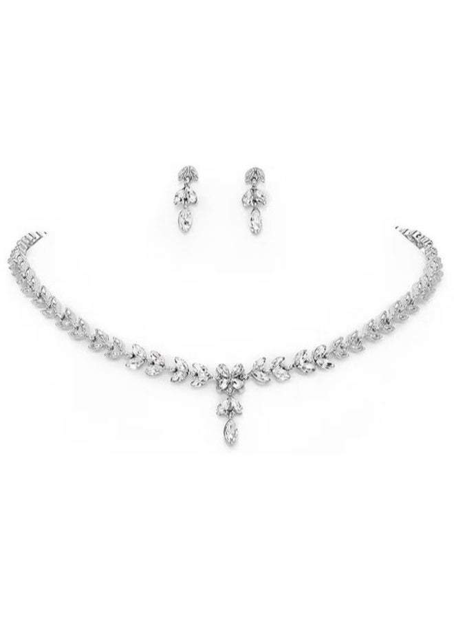 3Pcs Rhinestone Jewelry Set Stylish Elegant Leaf Necklace Zircon Earrings Chic Dress Accessory Festival Gift for Women Ladies Mother Wife Wedding Party Silver - Image 2