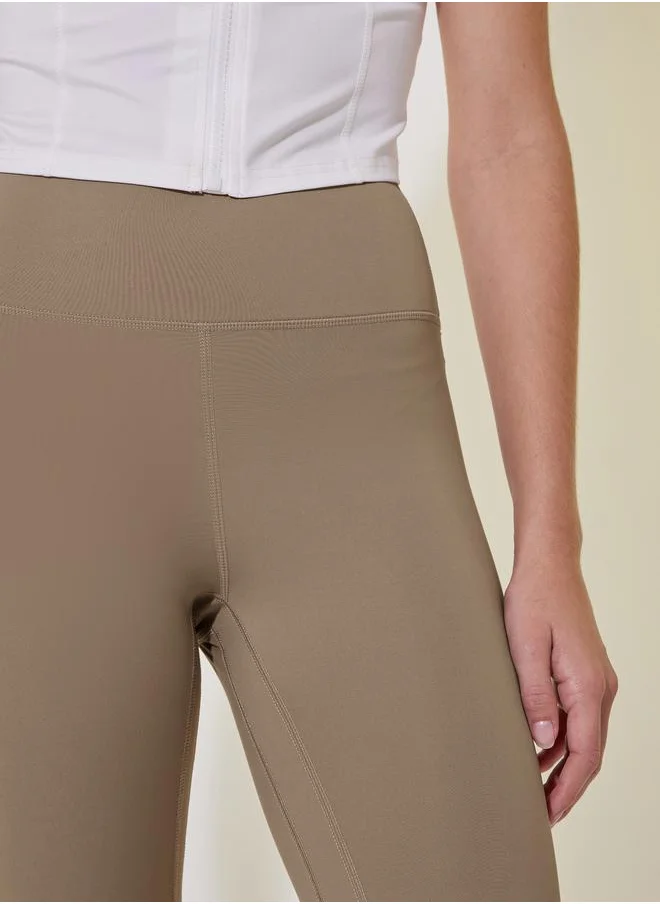 ستايلي Solid Elasticized Waistband Cropped Leggings
