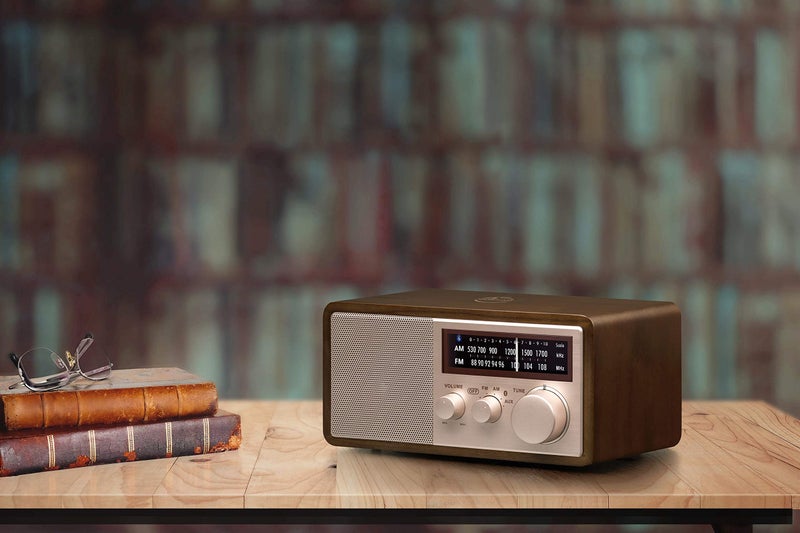 SANGEAN راديو خشبي خاص بالذكرى الخامسة والأربعين من سانجيان WR-16SE AM/FM/Bluetooth/Aux-in/USB لشحن الهاتف (جوز داكن مع ذهب وردي) - Image 3
