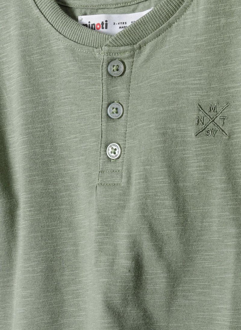 MINOTI Short Sleeve Henley T-Shirt with Button Neckline - Image 4