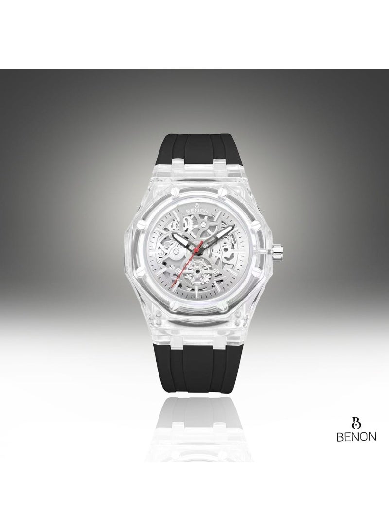 Men's watch with rubber strap