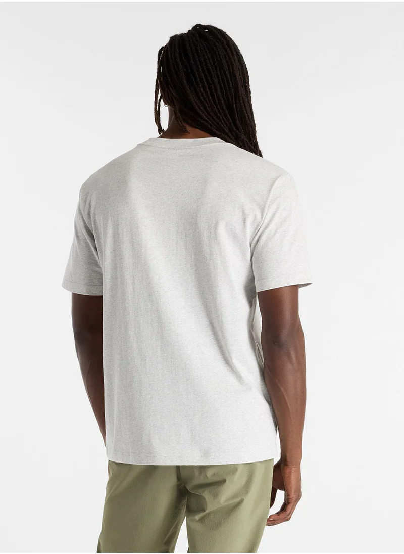 نيو بالانس Athletics Logo T-Shirt