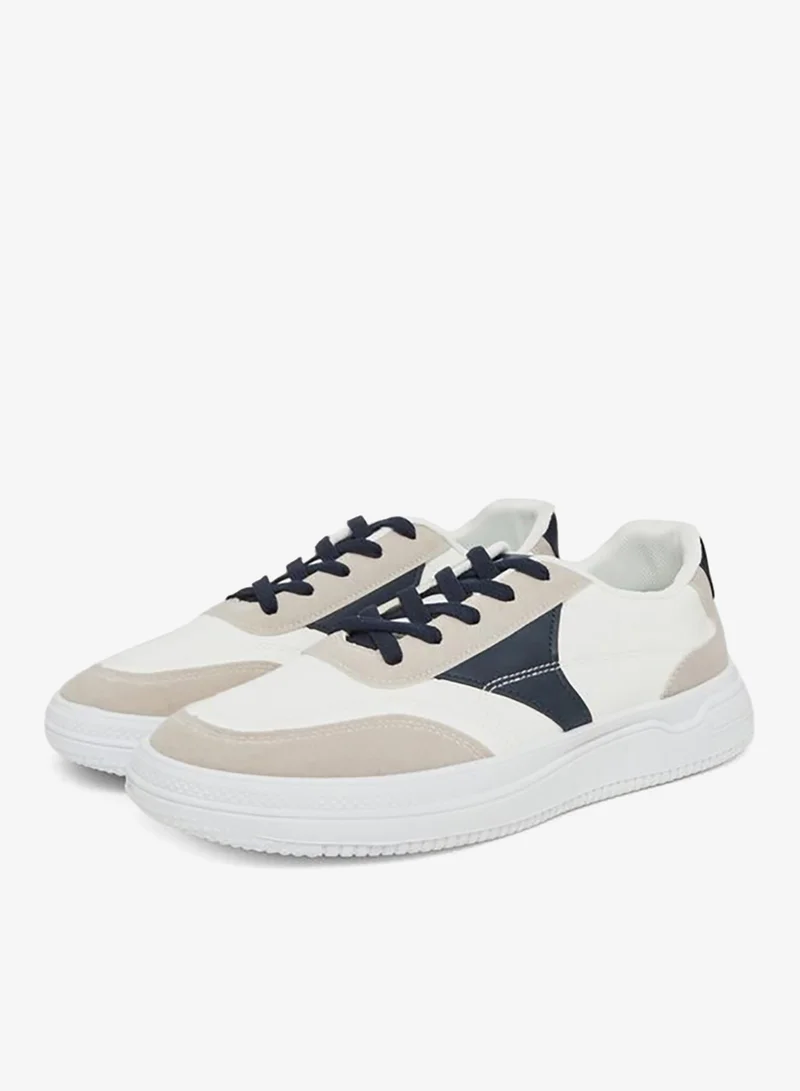 Styli Men Off White Contrast Panel Sneakers