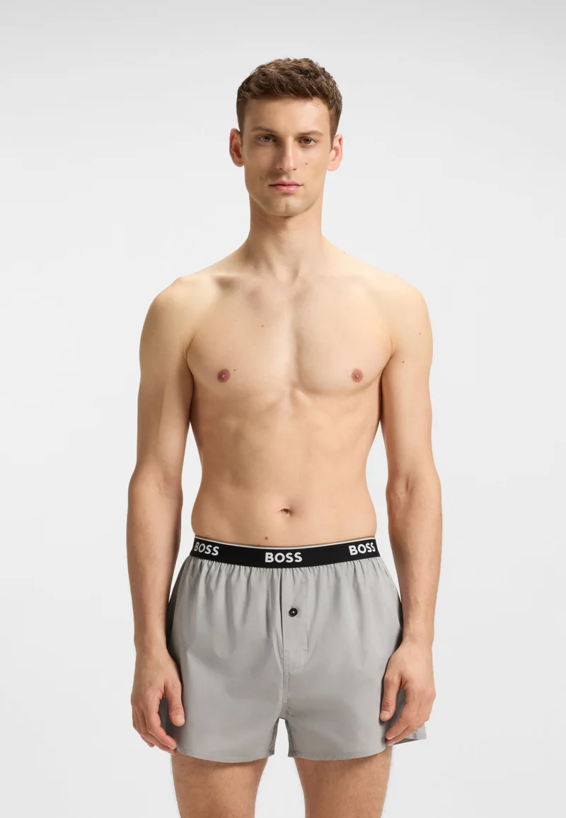 بوس طقم شورت بيجامة قطن بحزام خصر بشعار عبوتين