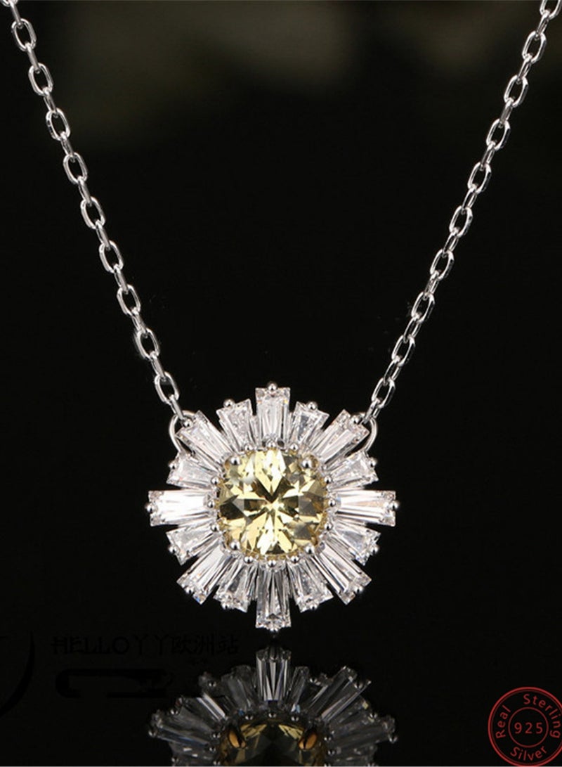 A full-body 925 silver sunflower inlaid zirconia necklace gift box, fashionable luxury valentine's thrift, gift temperament, versatile girl  - Image 2