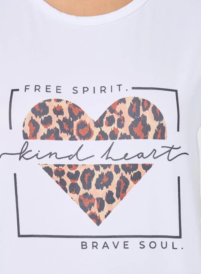 Styli Regular Fit Heart Leopard Print T-Shirt