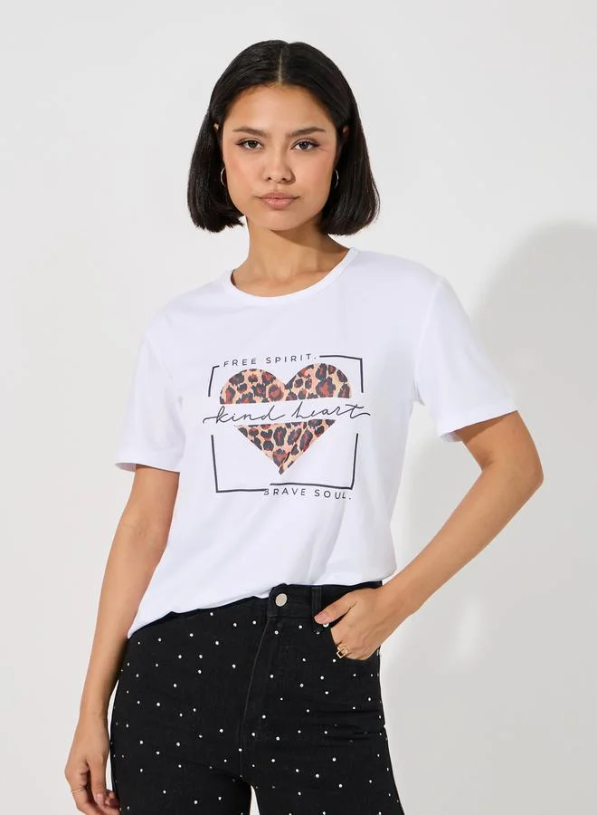 Styli Regular Fit Heart Leopard Print T-Shirt