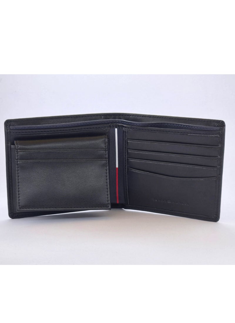 Tommy Hilfiger Plus - Tommy Hilfiger Black Leather Wallet - Image 1