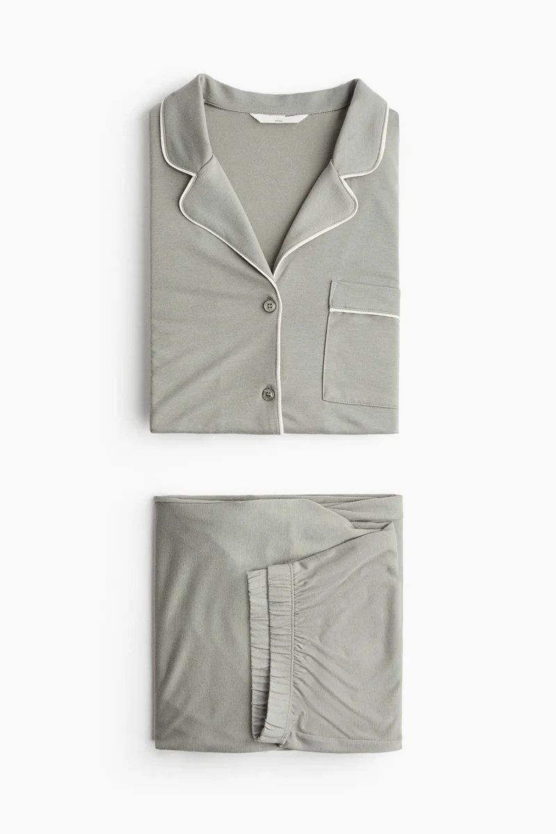 H&M MAMA Piping-detail pyjamas