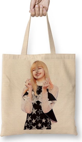 Print Shop Blackpink Lisa 01 Cloth Bag Long Handle - pzsku/ZFBB604BD4B265736FD08Z/45/_/1729765423/a85891e3-64c9-4510-8ad7-ee8e14e97431