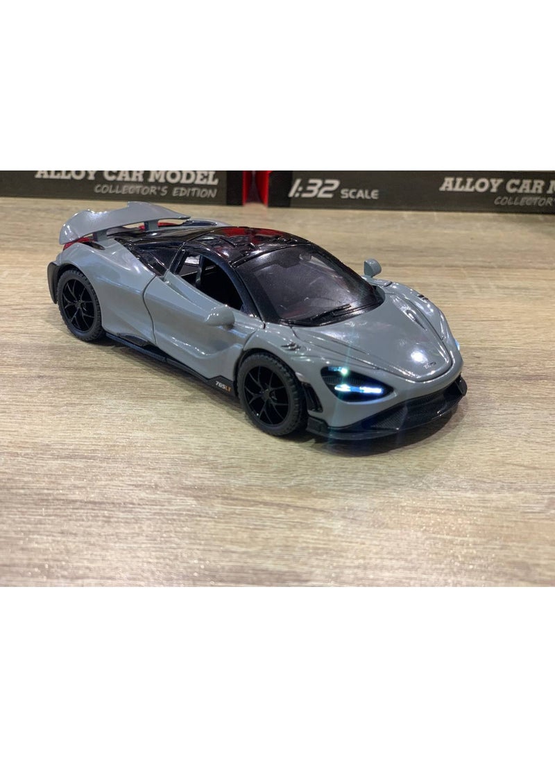 1:32 scale metallic gray car model - Image 4