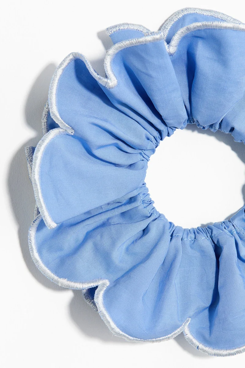 H&M Scalloped cotton scrunchie