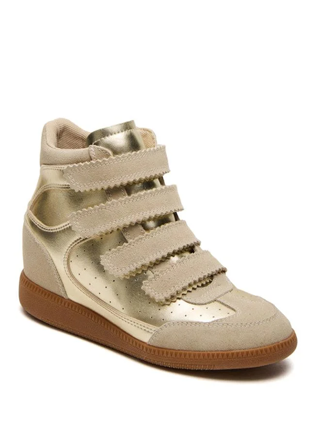 Mustang Women's Gold Low Top