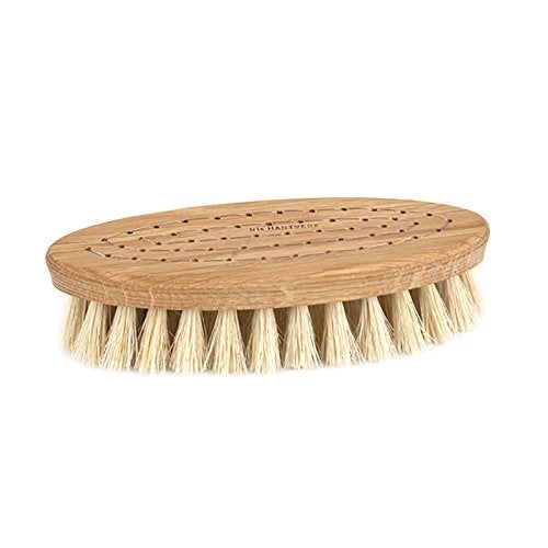 Iris Hantverk Oak and Horse Hair/Tampico Bath Brush - Image 1