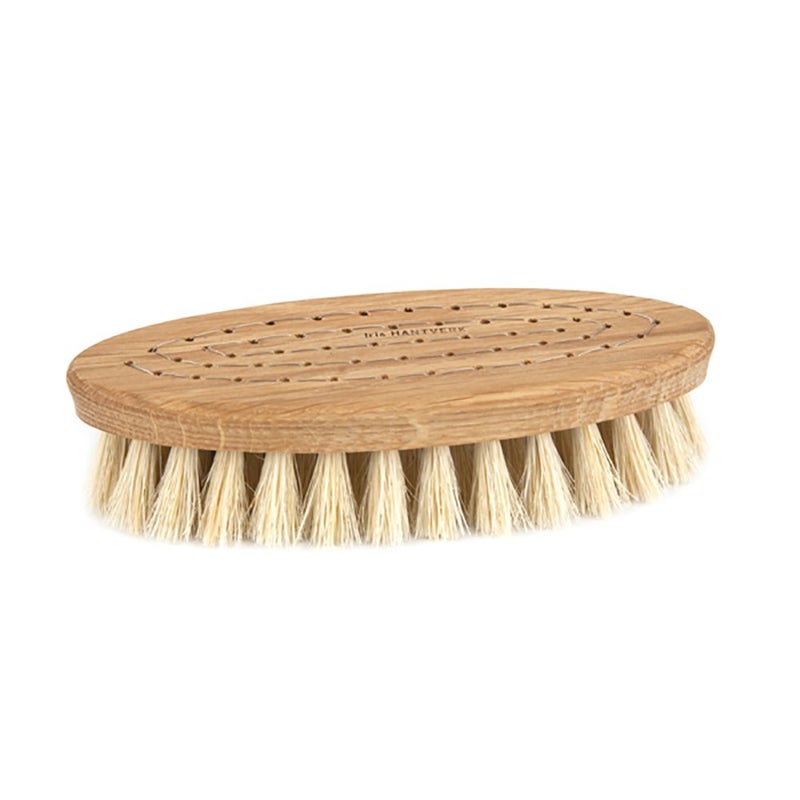 Iris Hantverk Oak and Horse Hair/Tampico Bath Brush - Image 4