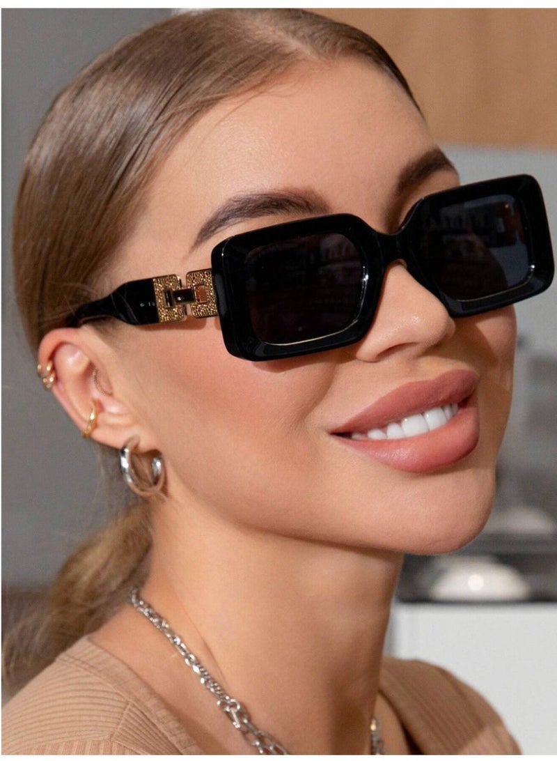 Shein 1 Pair Oversized Black Y2K Style Fashion Glasses, Suitable For Summer Beach Bonfires, Parties, Gifts, Retro Streetwear, Driving, Outdoor Travel, Parties, Stage Performances, Beach Accessories - Image 2