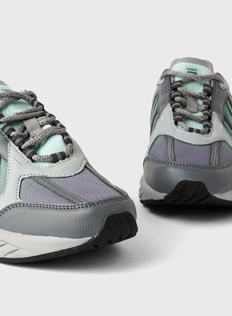 Hummel Reach Lx 6000 Gradient Sneakers - Image 4