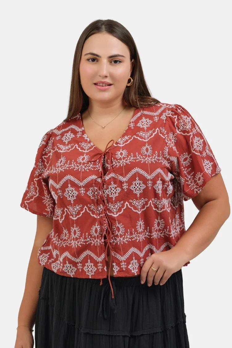 Virgio Embroidered Cotton Cropped Plus Size Top With Contrast Schiffli for Women