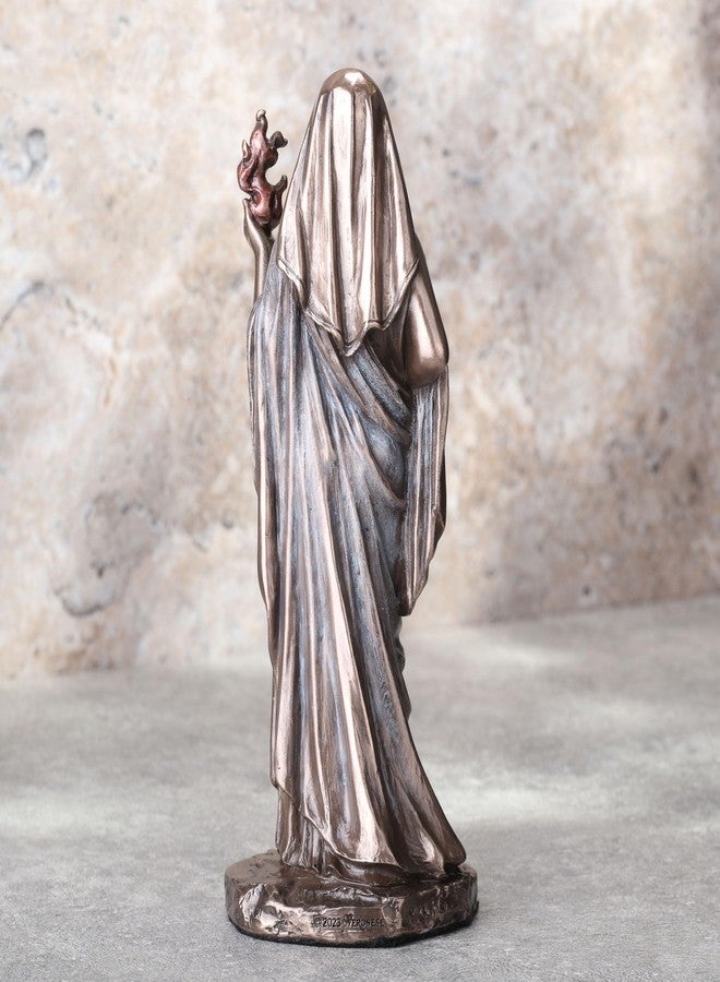 فيرونيز ديزاين تمثال هيستيا، إلهة المنزل والموقد اليونانية، من تصميم فيرونيز، بارتفاع 6 1/4 بوصة، مصنوع من الراتنج المصبوب على البارد، بلمسة نهائية برونزية. - Image 5