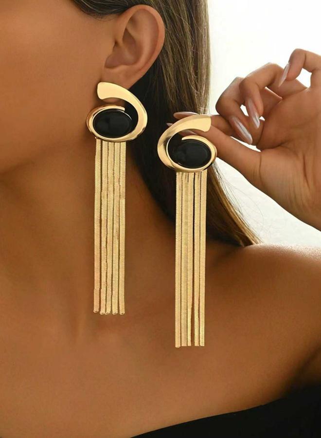 Take Two Swirl Shape Tassel Earrings - Image 2