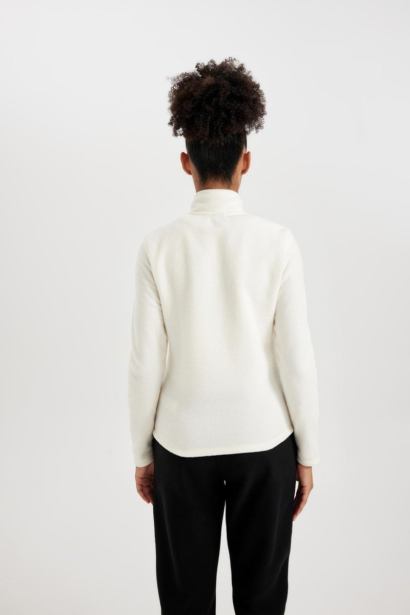 DeFacto Woman DeFactoFit Standard Fit Fleece Cardigan - Image 5
