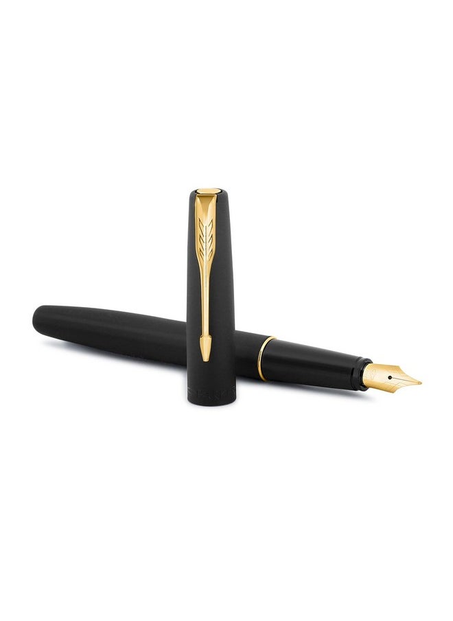 PARKER قلم حبر سائل مات أسود بحدود ذهبية | مثالي للاستخدام المهني | قلم متميز للأغراض التجارية  - Image 2