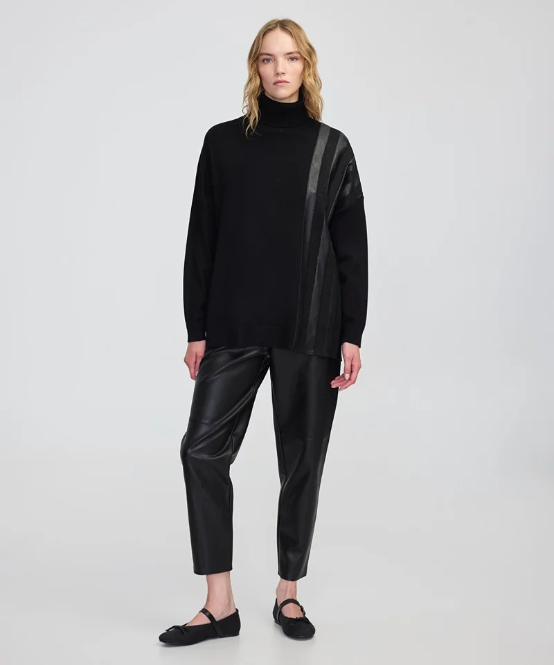 ابيكول Faux Leather & Suede Panel Sweater