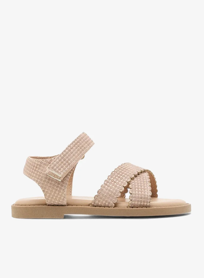 JUNIORS Girls Cross Strap Sandals with Hook and Loop Closure