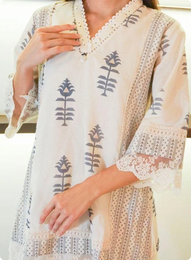 #بي Ivory Printed Cotton Co-Ord Set with Lace Detailing