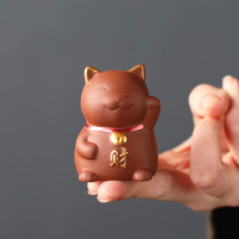 EatingBiting Zisha Tea Pet Maneki Neko Cat Wealth Figurine Ornament Kungfu Purple Clay Teapet for Oolong Tea Tray Lucky Lazy Cat Tea Pet for Home Tea Tray Decor