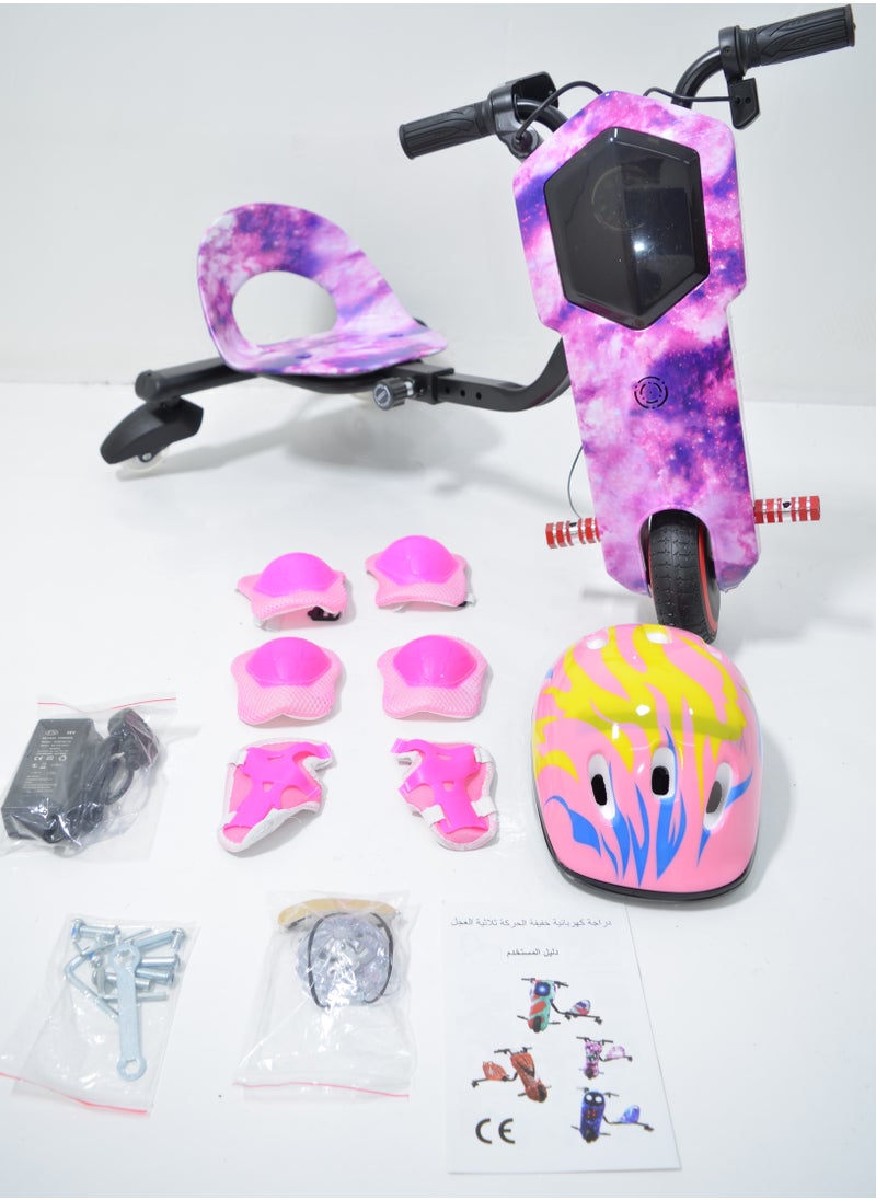 Electric Scooter Drift Small with a Power of 36 Volts with a Helmet Protection for the Knees Elbows and Wrists. It has Two Esper Keys and Wonderful Lighting Under the Seat and From the Front