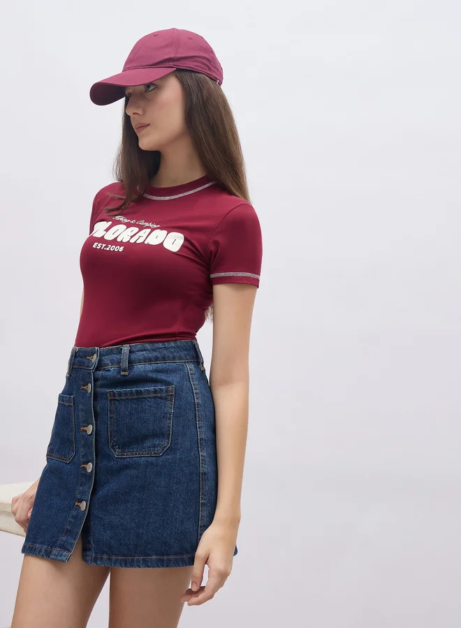 Styli Styli Burgundy Slogan Print T-Shirt with Overlock Seam