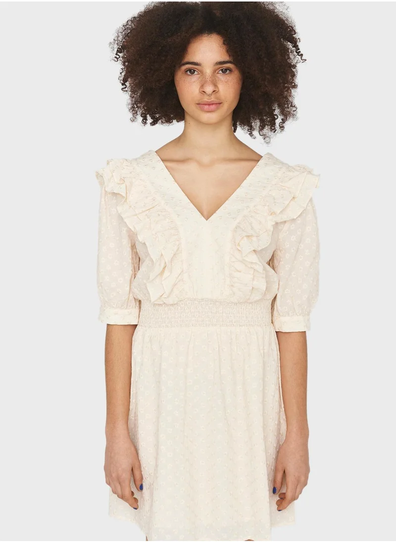 NOISY MAY Ruffle Detail Dress