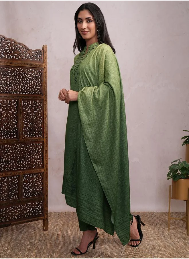فيشود Women Green Printed Kurta Set with Dupatta by Styli