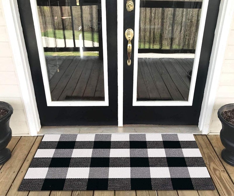 Levinis Buffalo Check Rug - Cotton Washable Porch Rugs Durable and Washable Outdoor Rugs Door Mat Hand-Woven Buffalo Plaid Rug for Outdoor/Kitchen/Bathroom/Entry Way/Bedroom, 23.6" x 35.4" - Image 1