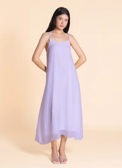 SHAPES Lavender Crinkle Midi Dress