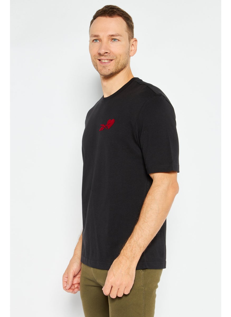 Reebok Men Sportswear Fit Short Sleeves Outdoor T-Shirt, Black  - Image 4