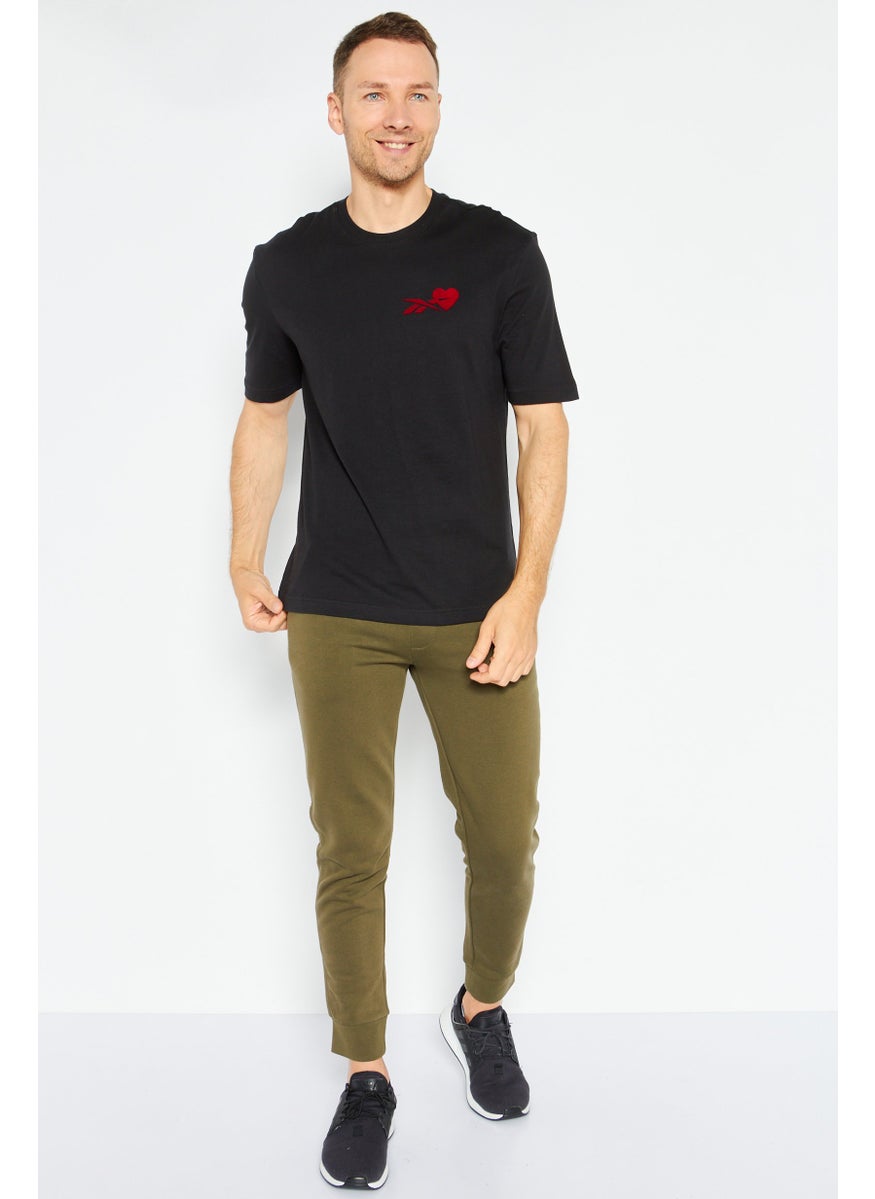 Reebok Men Sportswear Fit Short Sleeves Outdoor T-Shirt, Black  - Image 3