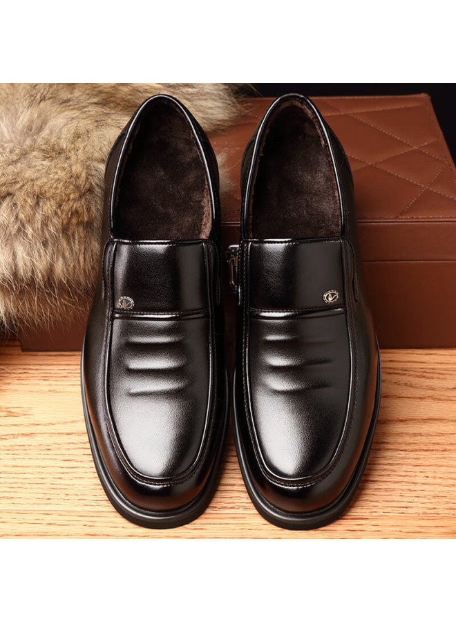 Poitulas Men's Fleece-lined Warm Slip-on Business Casual Leather Shoes Formal Cotton Shoes 9516 Black Size 44 - Image 5